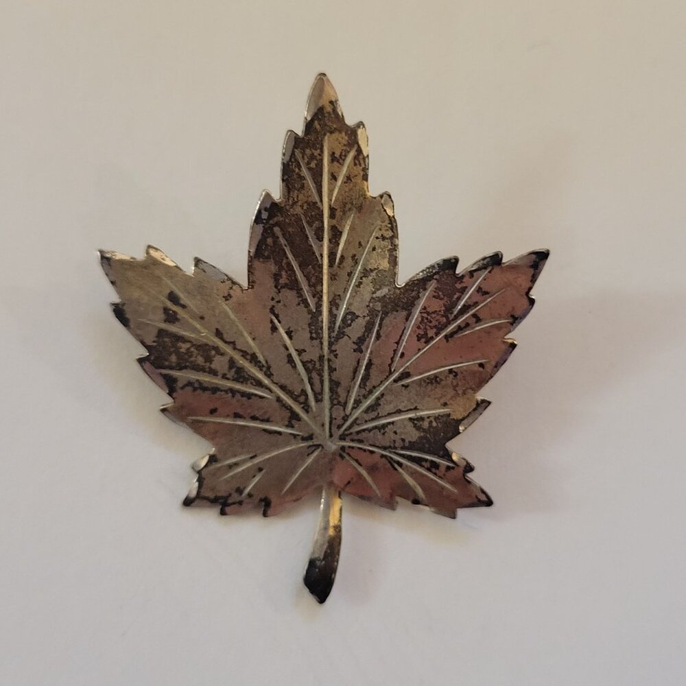 Vintage Forstner Sterling Silver Maple Leaf Brooch Pin